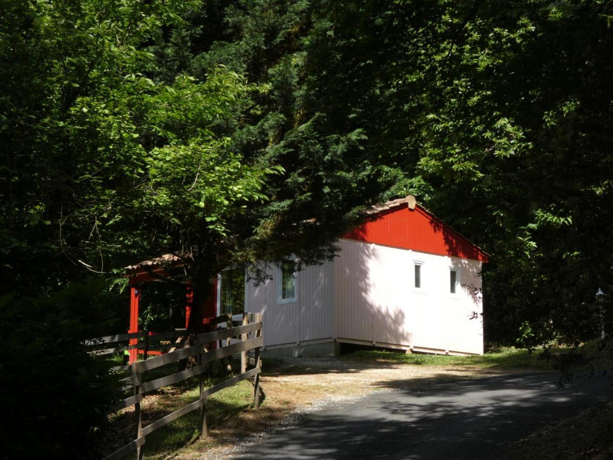 Les Chalets Du Perigord Sarlat-la-Canéda Buitenkant foto